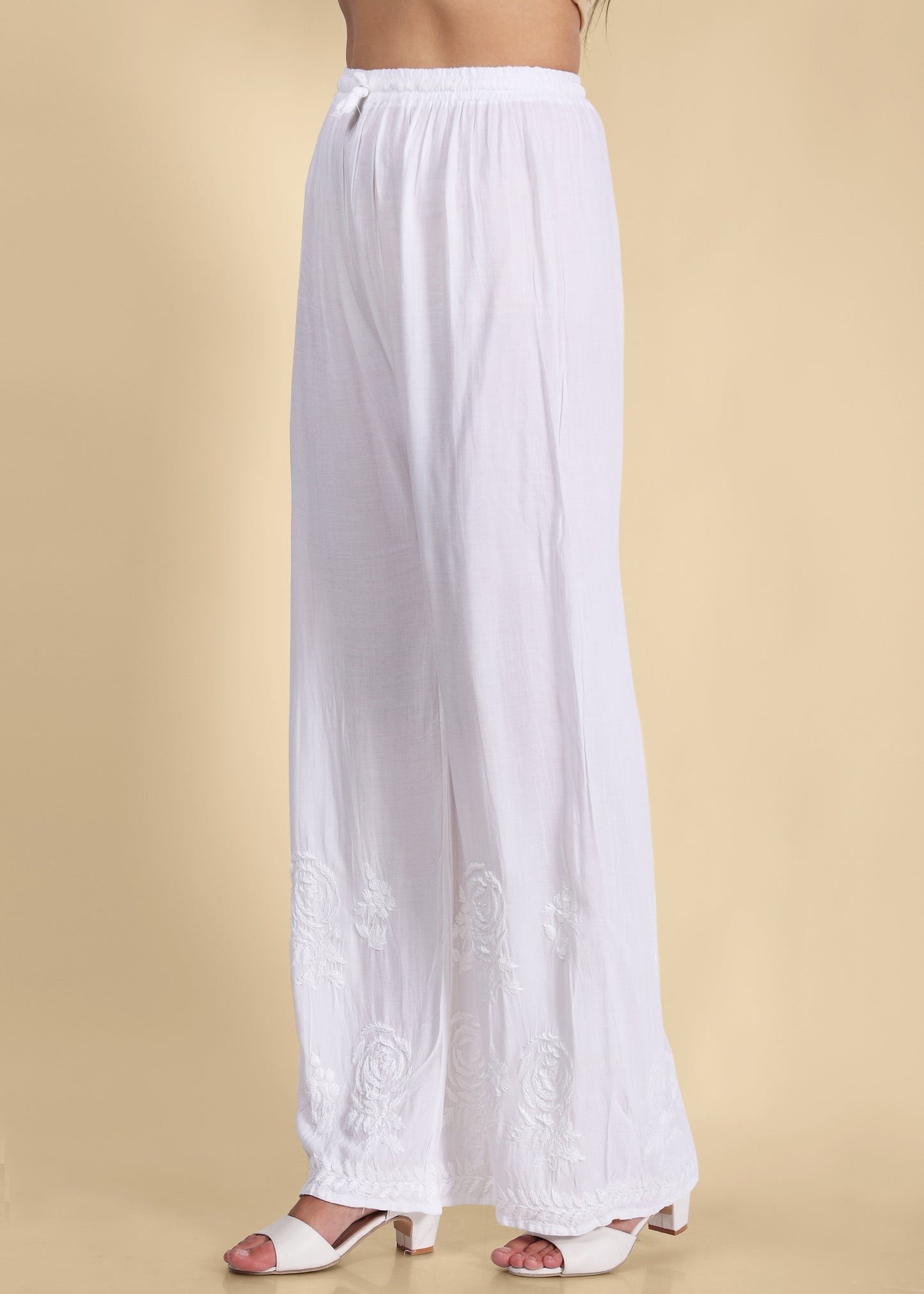 Nazneen Rayon Flared Plazo Gulab Pattern.