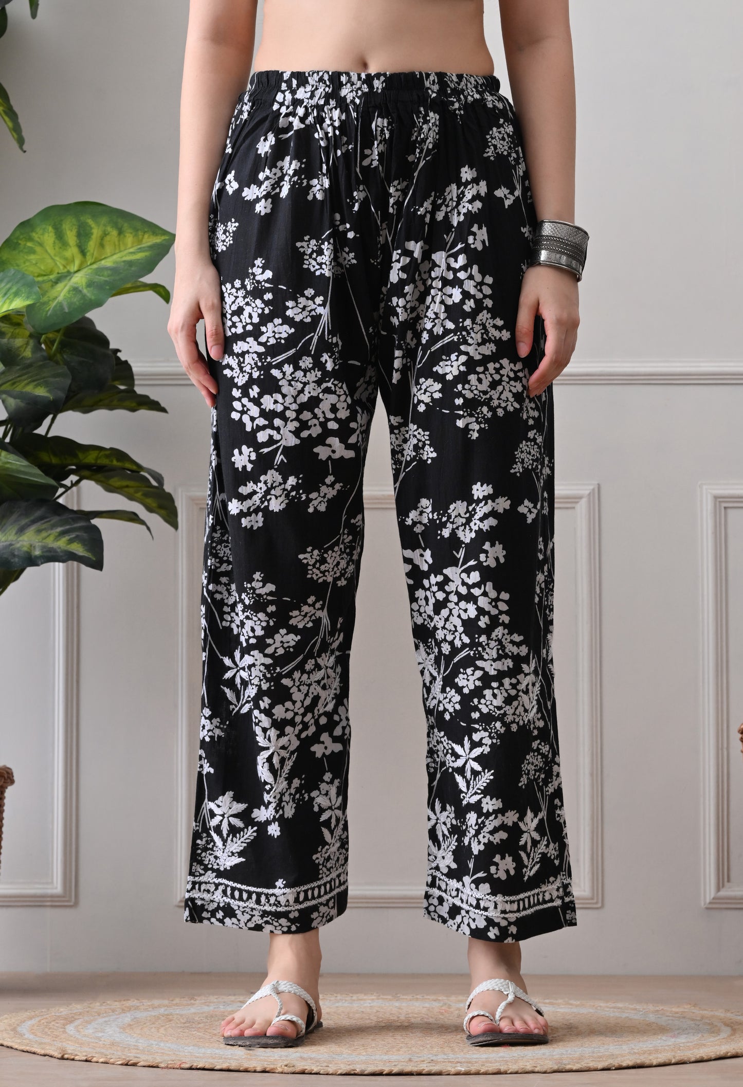 Hand Embroidered Chikankari Mulmul Plazo Set – Floral Delight Black