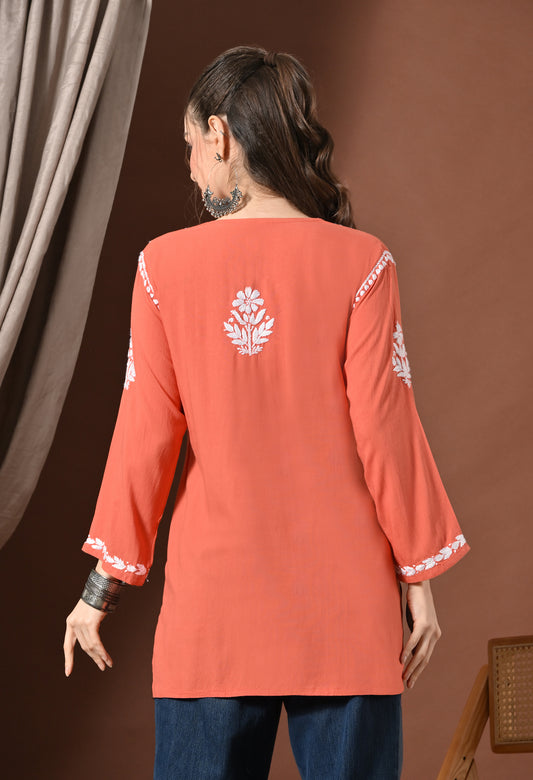 Lucknowi Chikankari Short Kurta in Rayon – Peach
