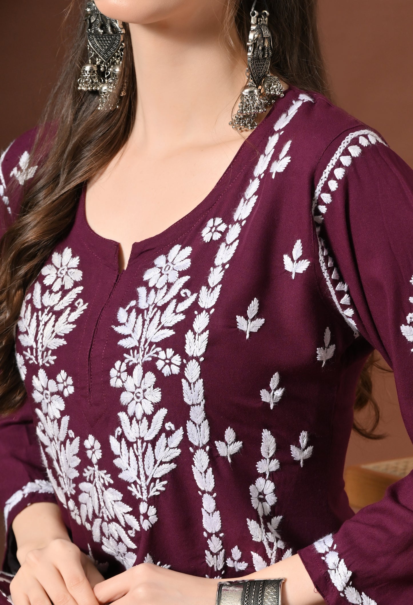 Lucknowi Chikankari Short Kurta in Rayon – Wine