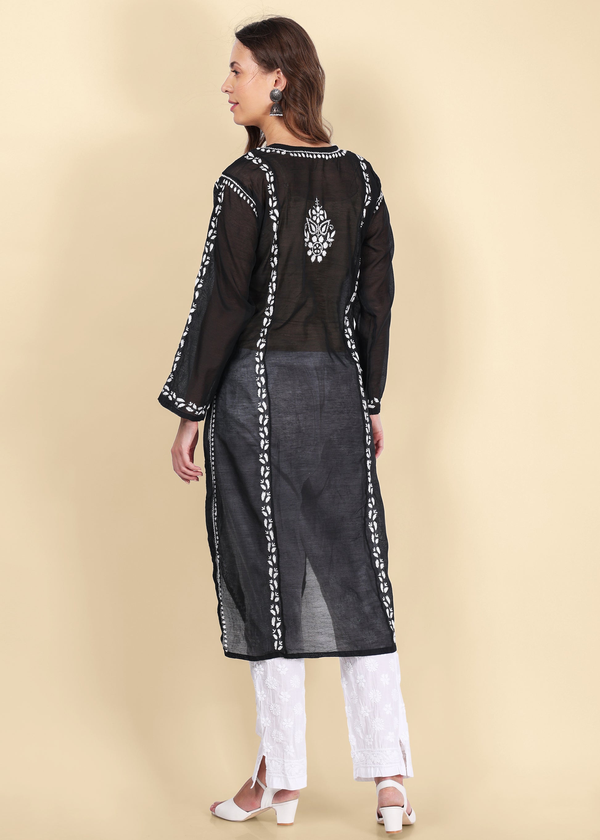 Women Handmade Lucknow Chikankari Chanderi Kurta - Black.