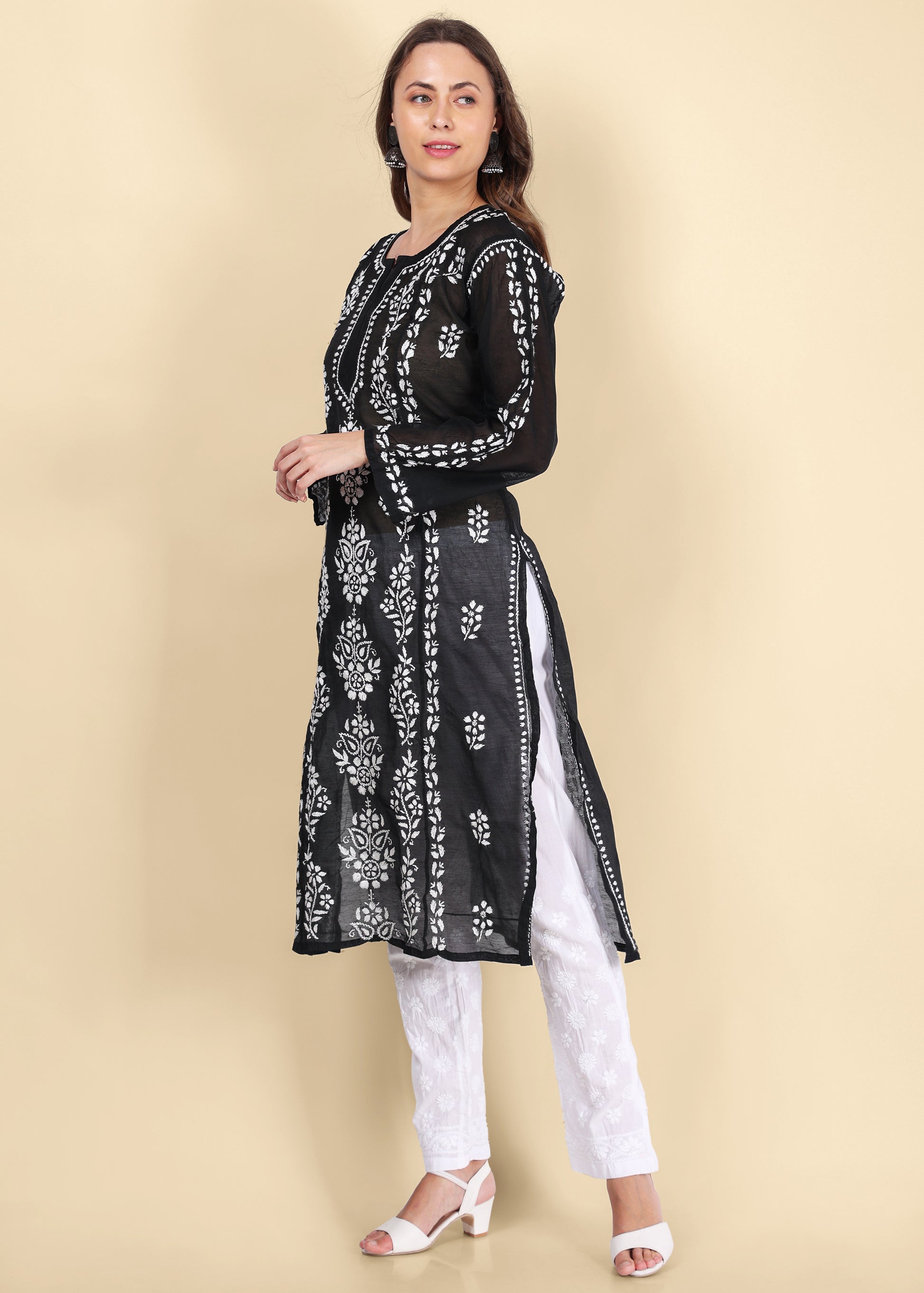 Women Handmade Lucknow Chikankari Chanderi Kurta - Black.