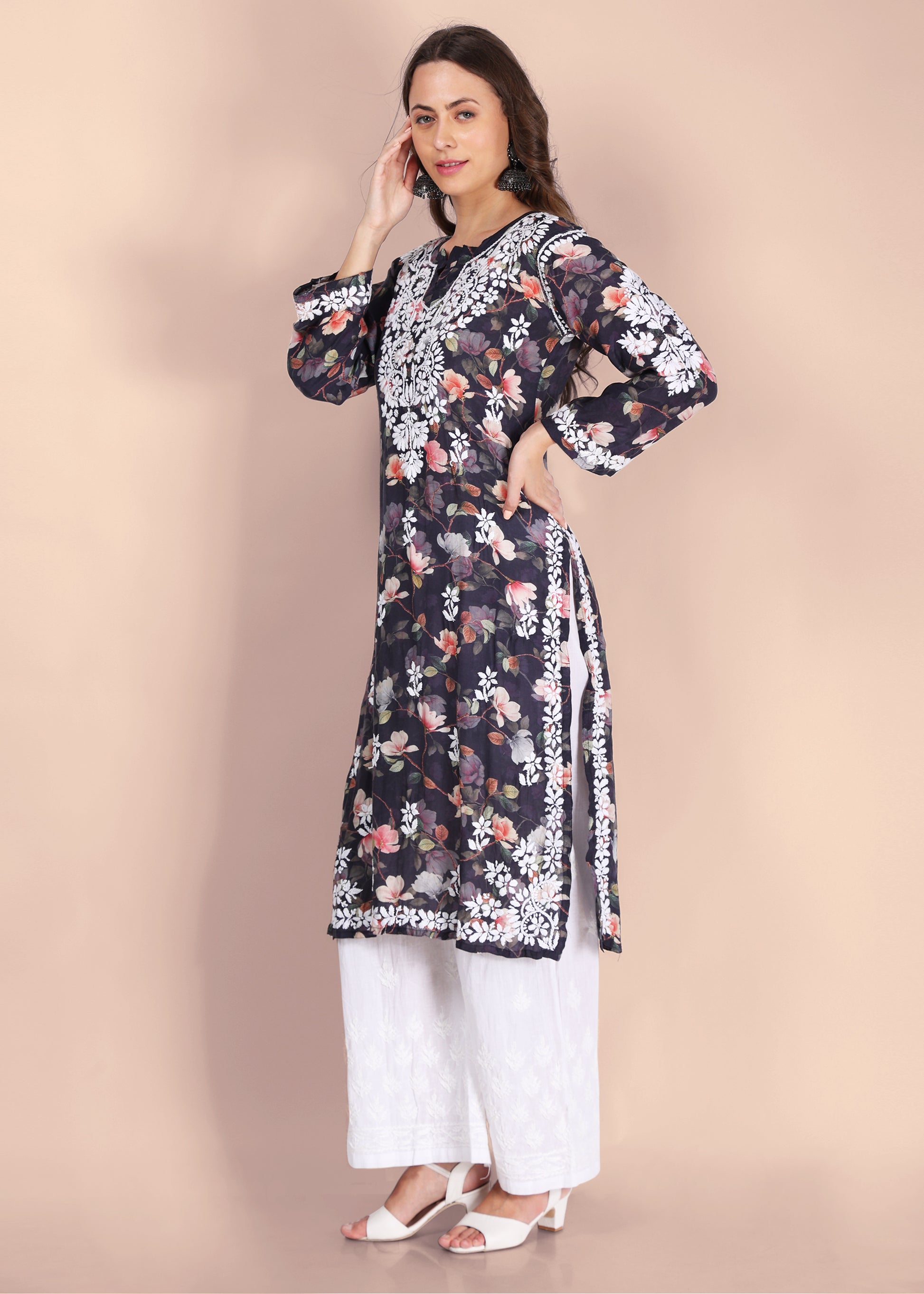 Muslin Hand Embroided Lucknow Chikankari Printed Straight Kurta.