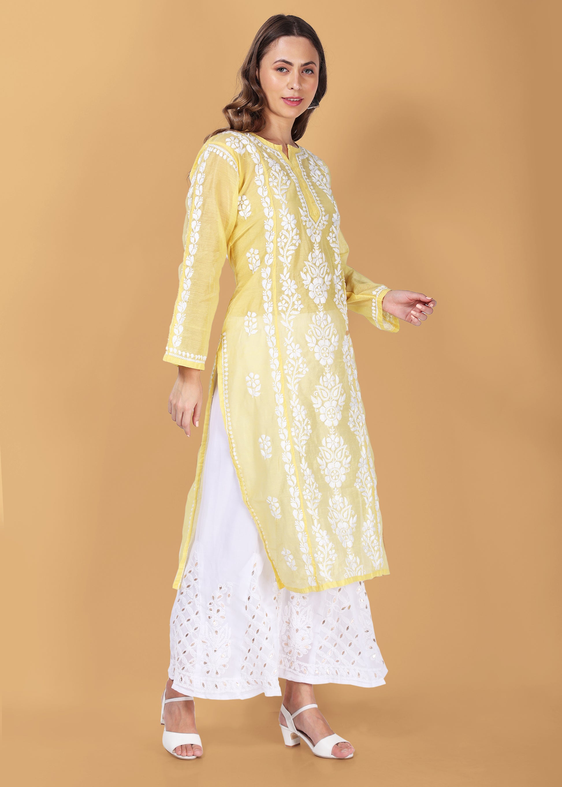 Women Handmade Lucknow Chikankari Chanderi Kurta.