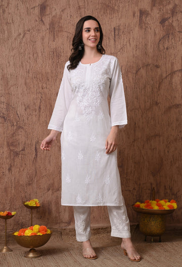 Women Classic Lucknowi Chikankari Ethnic Hand Embroidered Straight Kurta