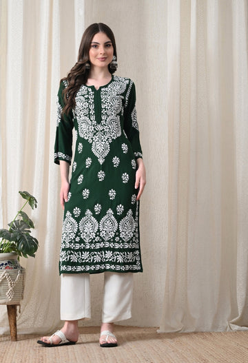 Green & White Hand-Embroidered Chikankari Rayon Straight Kurta