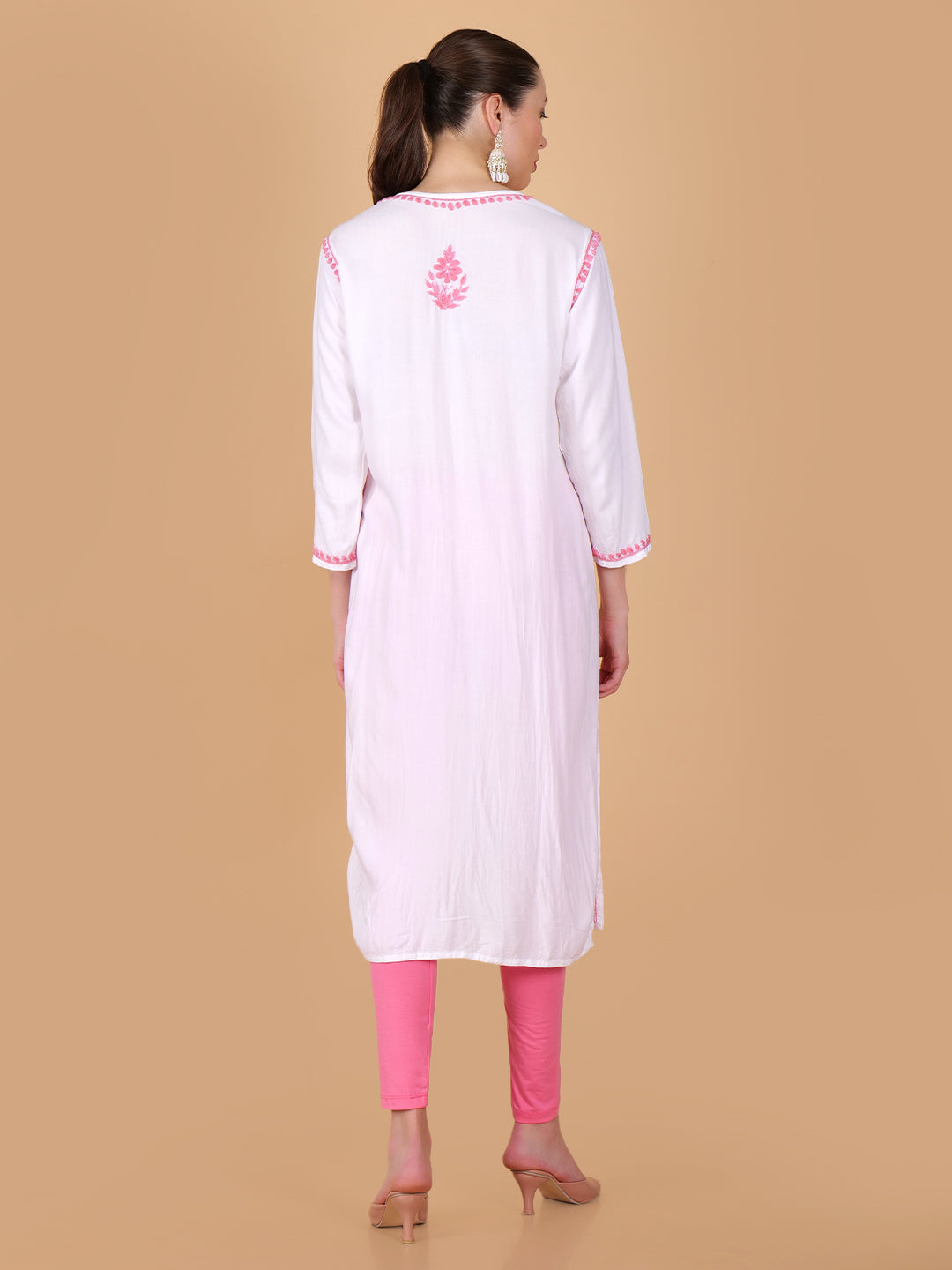 Handmade Lucknow Chikankari Off-White Kurta with Pink Thread work