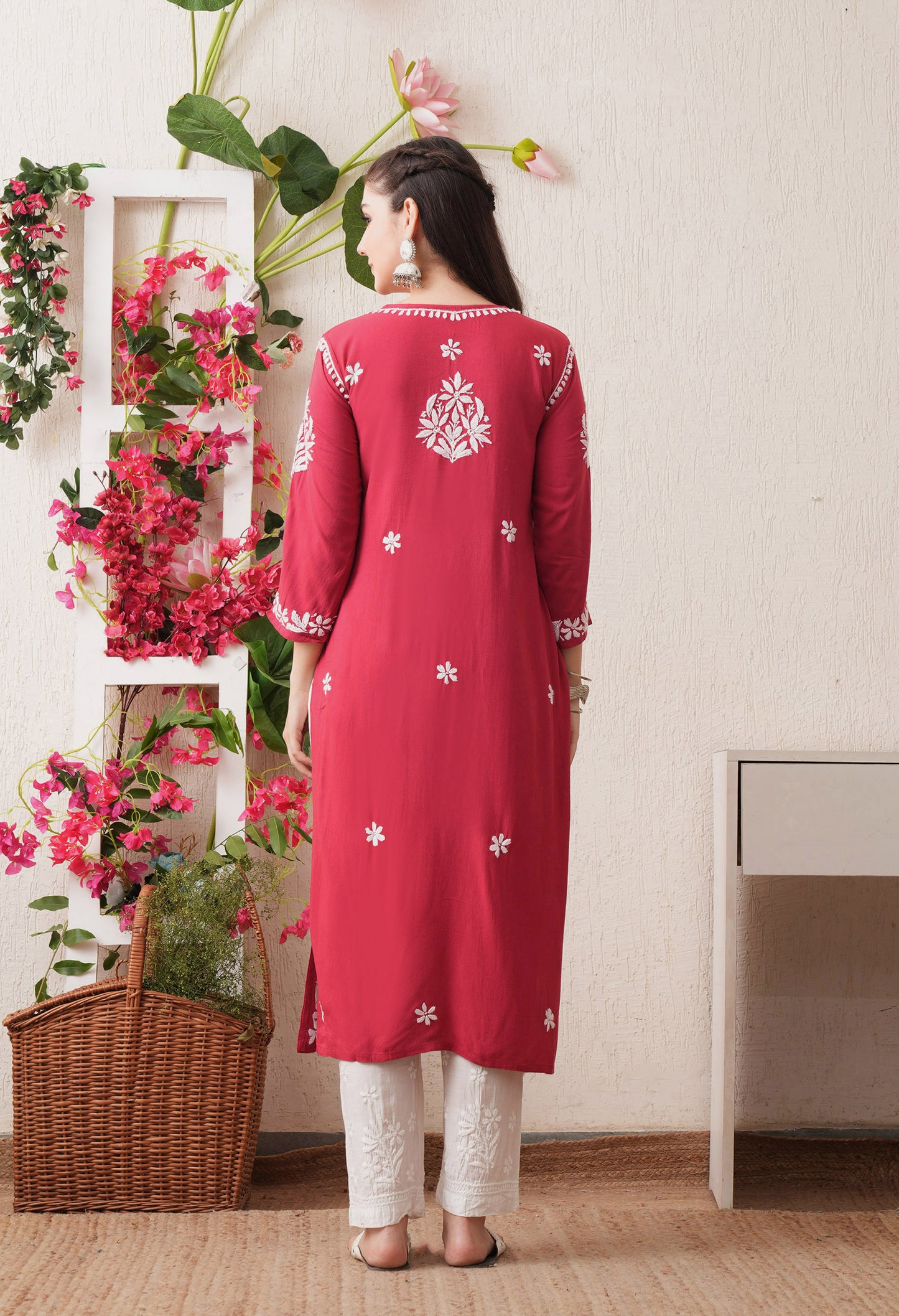Onion Pink-Embroidered Rayon Chikankari Straight Kurta