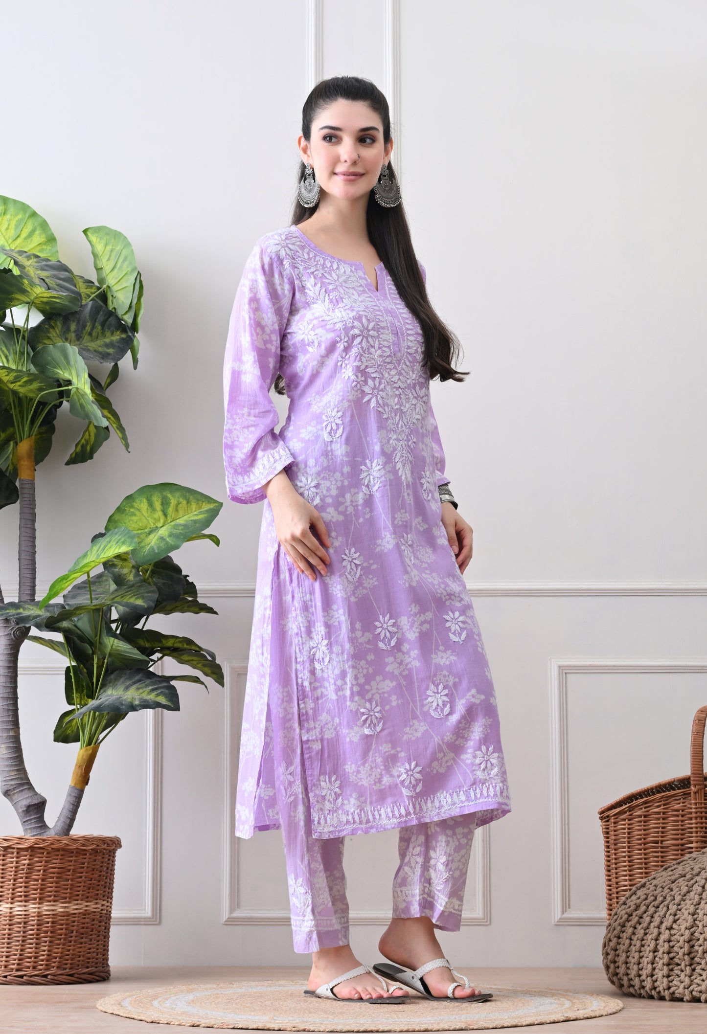 Hand Embroidered Chikankari Mulmul Plazo Set – Floral Lavender Delight