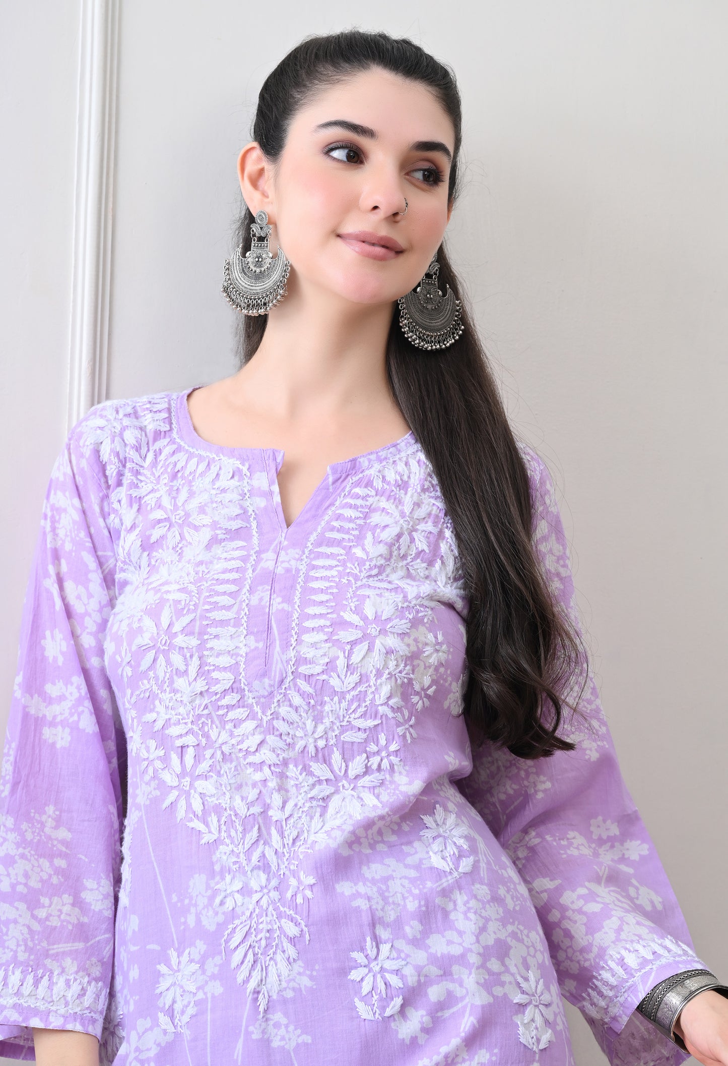 Hand Embroidered Chikankari Mulmul Plazo Set – Floral Lavender Delight