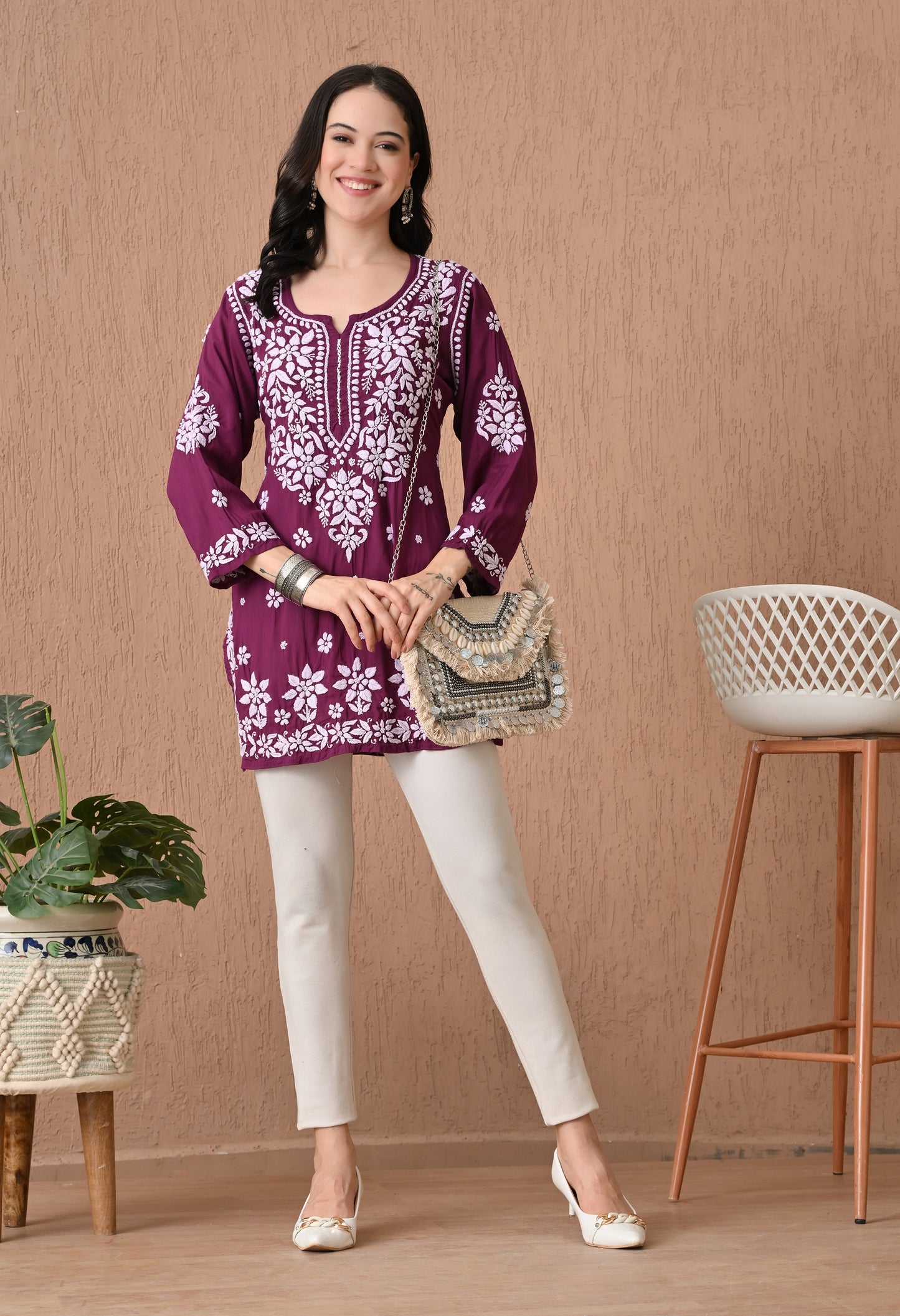 Hand Embroidered Chikankari Fashionable Short Kurta