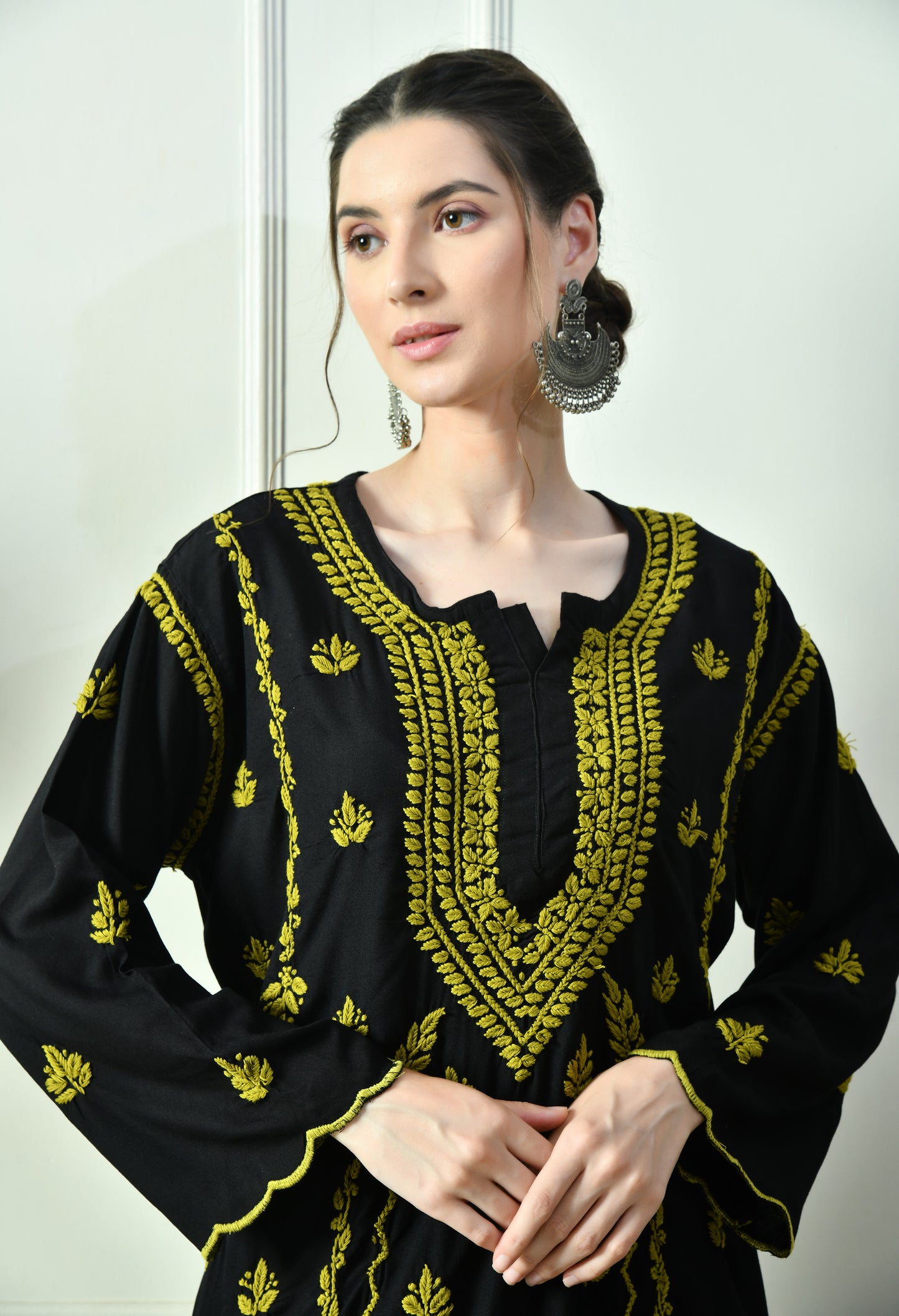 Black Beauty Vibrant Chikankari Set- Green
