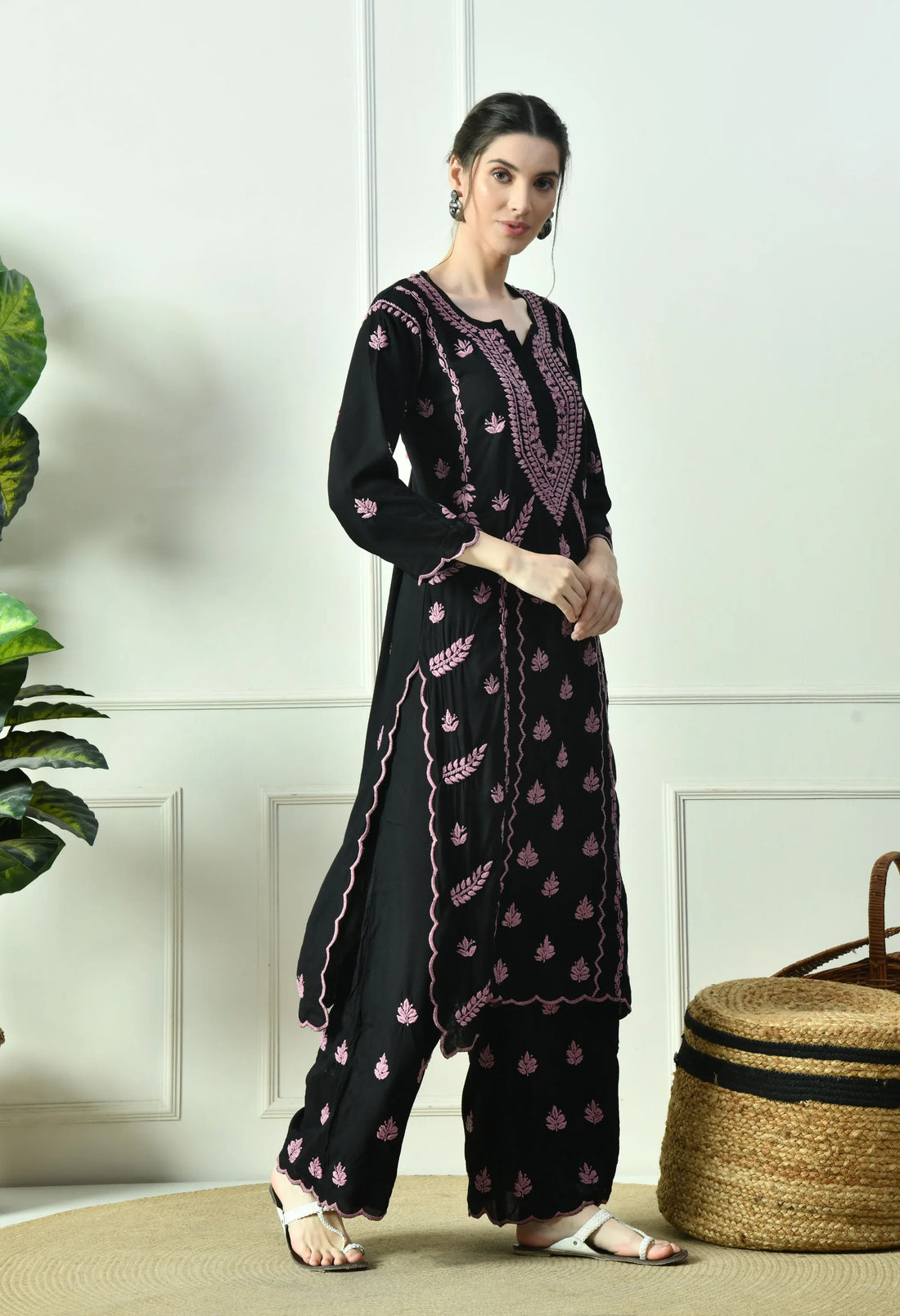 Black Beauty Vibrant Chikankari Set – Black & pink