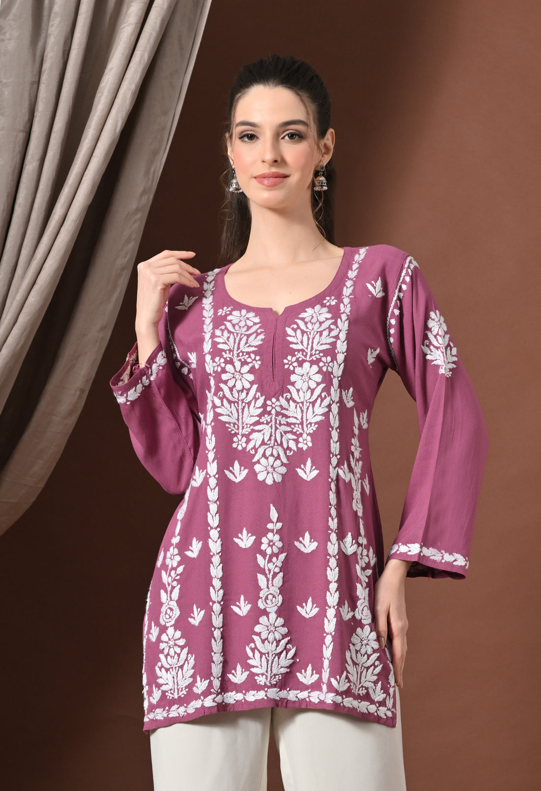 Lucknowi Chikankari Short Kurta in Rayon – Purple and white
