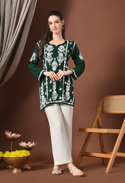Lucknowi Chikankari Short Kurta in Rayon – Dark Green