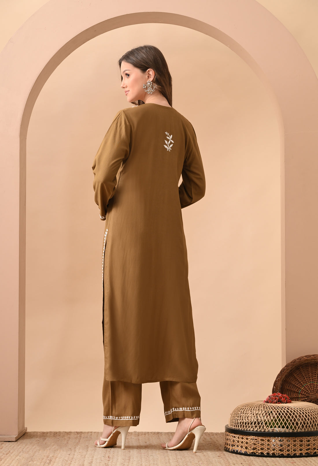 Hand-embroidered Lucknowi Chikankari Kurta Plazo Set – Brown & White