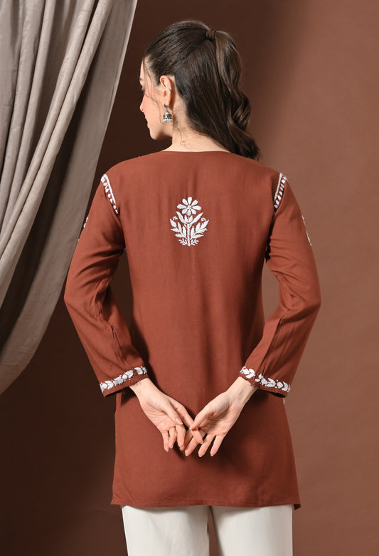 Lucknowi Chikankari Short Kurta in Rayon – Brown & White Floral Embroidery