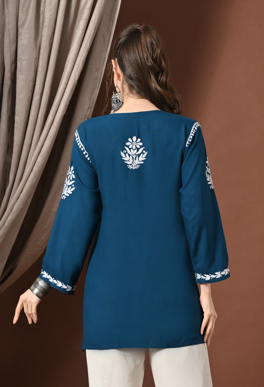 Lucknowi Chikankari Short Kurta in Rayon – Teal