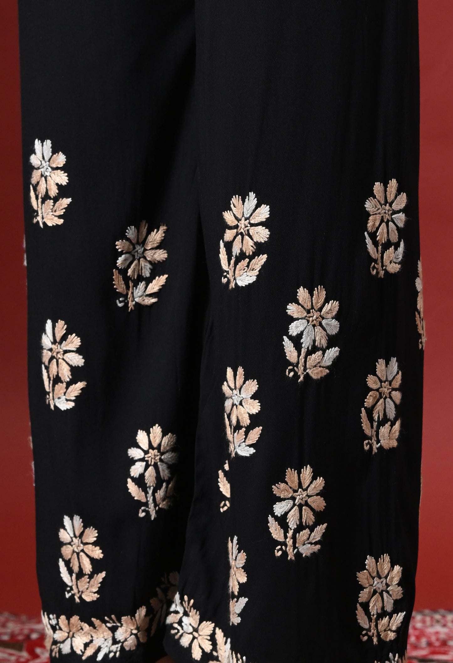 Syrish Elegance Handcrafted Rayon Chikankari Set-Orange