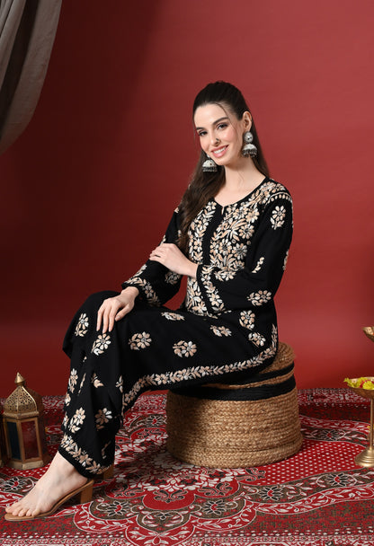 Syrish Elegance Handcrafted Rayon Chikankari Set-Orange