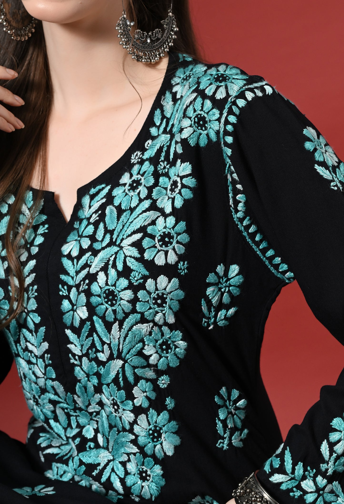 Syrish Elegance Handcrafted Rayon Chikankari Set-Blue