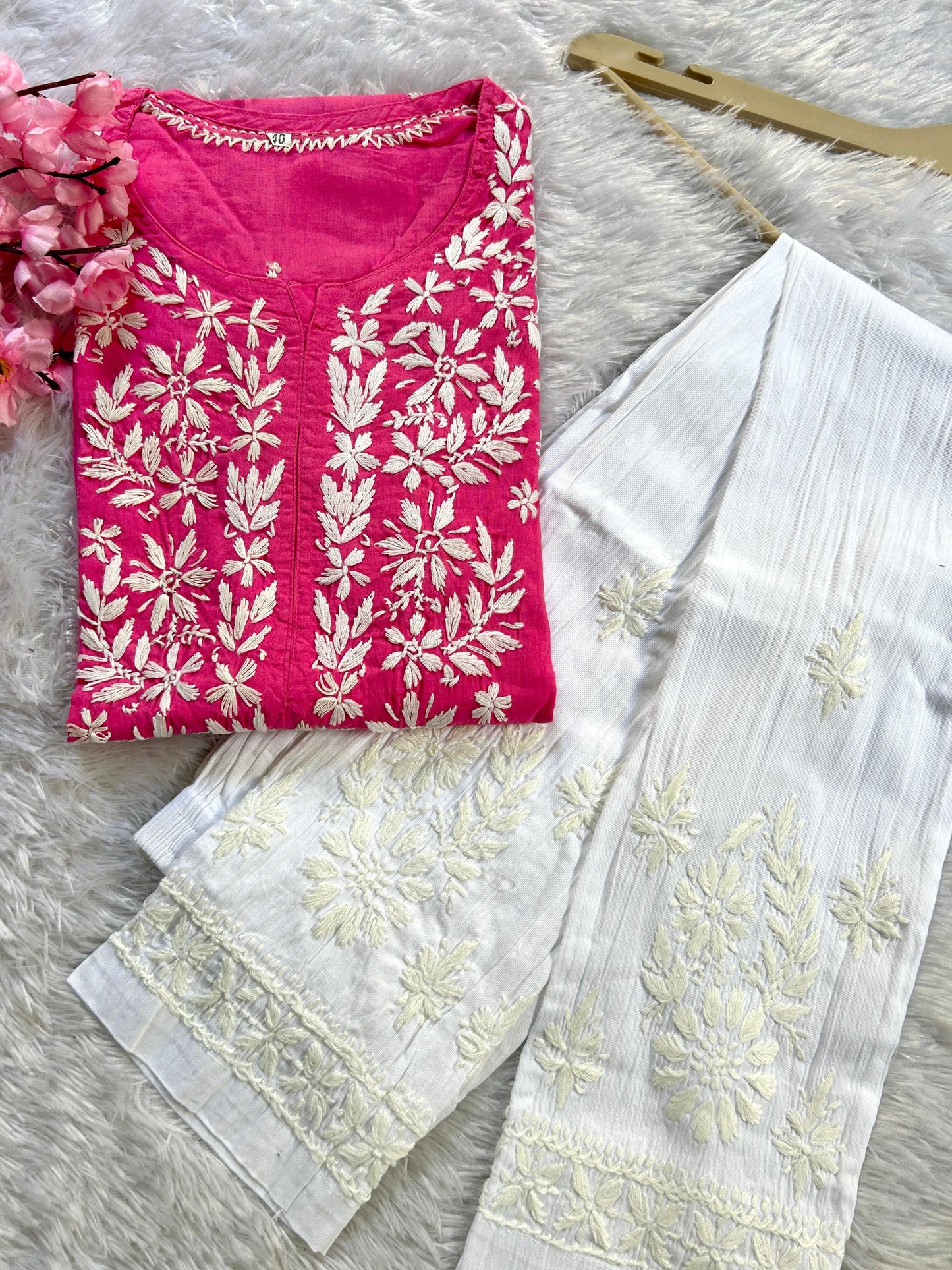 Pure Cotton Hand Embroidered Chikankari Kurta -Pink