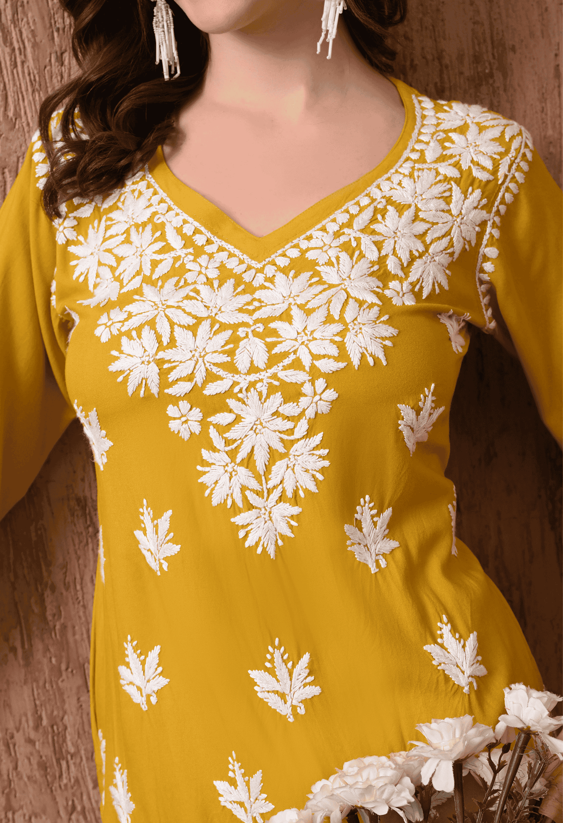 Yellow Elegant Hand-Embroidered Chikankari Floral Lucknowi Kurti